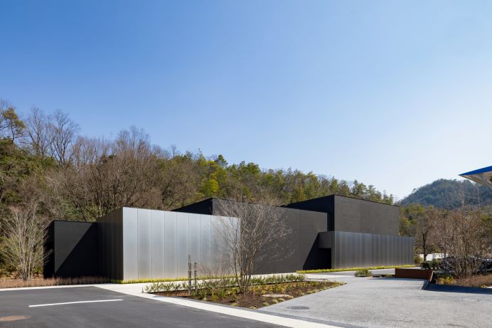 岐阜現代美術館